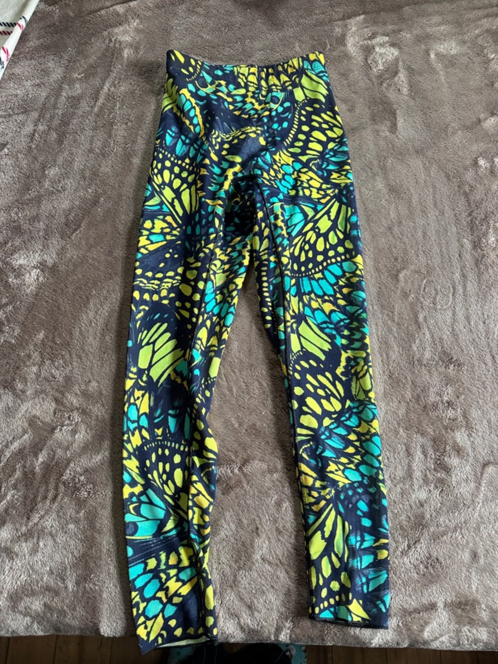 YITTY Neon Butterfly Leggings in Green and Blue